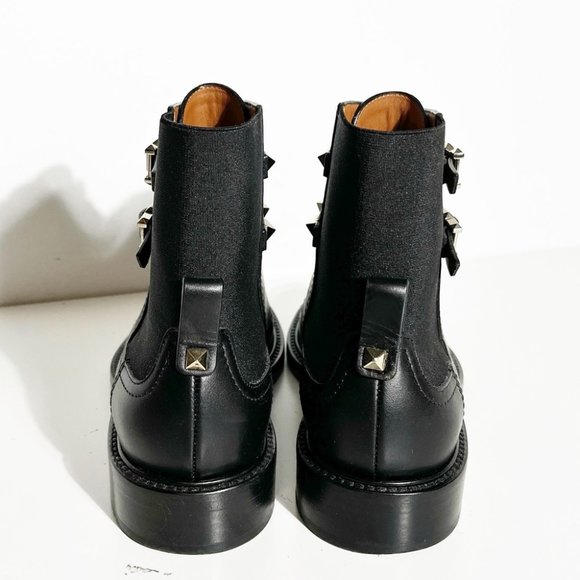 Valentino Garavani Black Ankle Boots with Silver Buckles - Picture 5 of 10